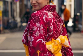 kimono and tea ceremony Japan