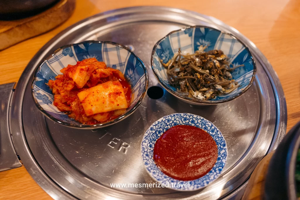 Bibimbap condiments
