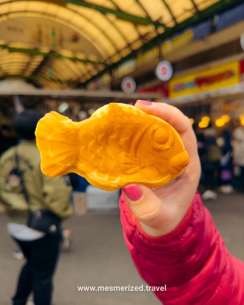 Fish-shaped bungeoppang pastry with red bean filling